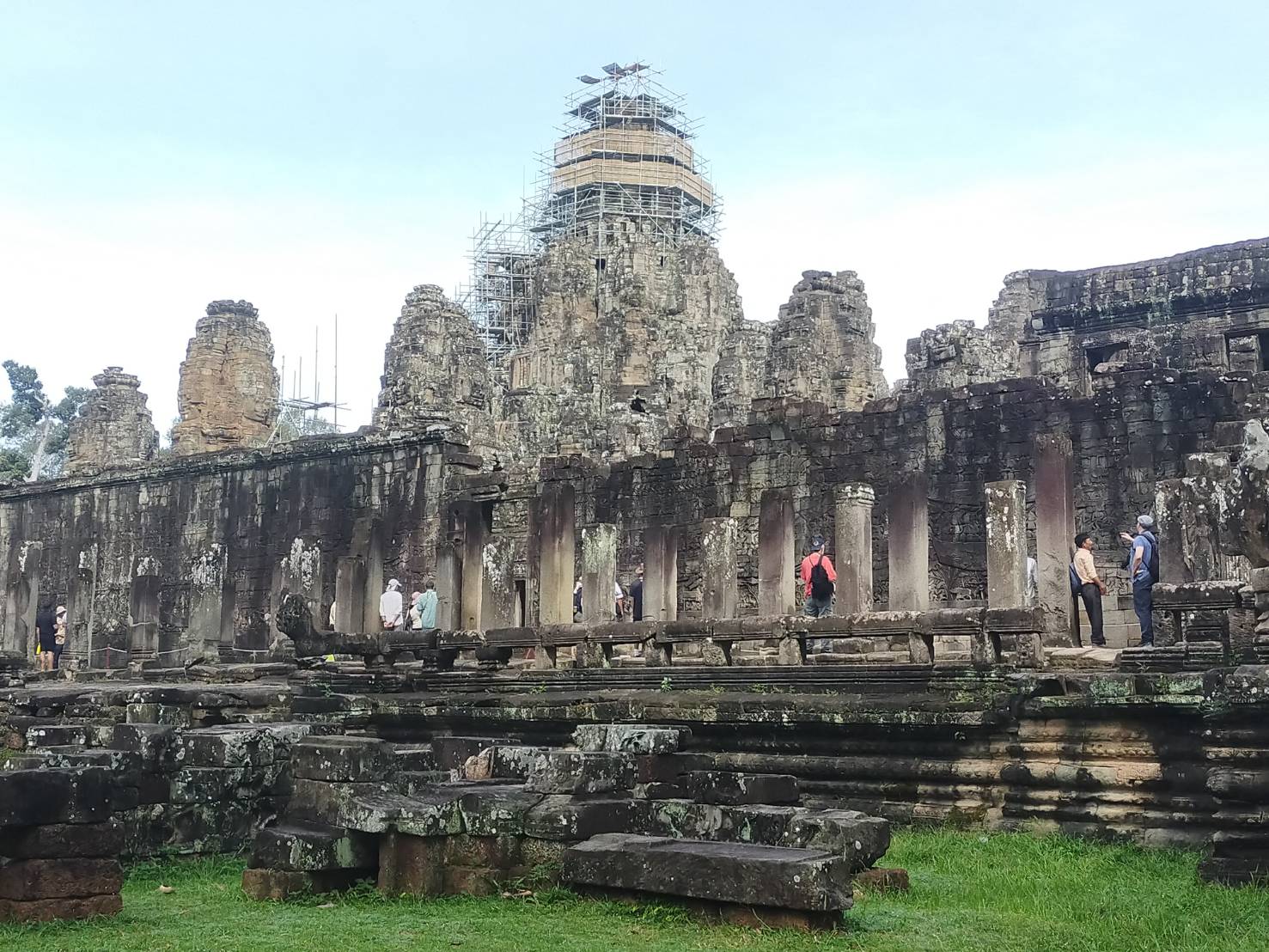 アンコールトムをご案内して来ました。