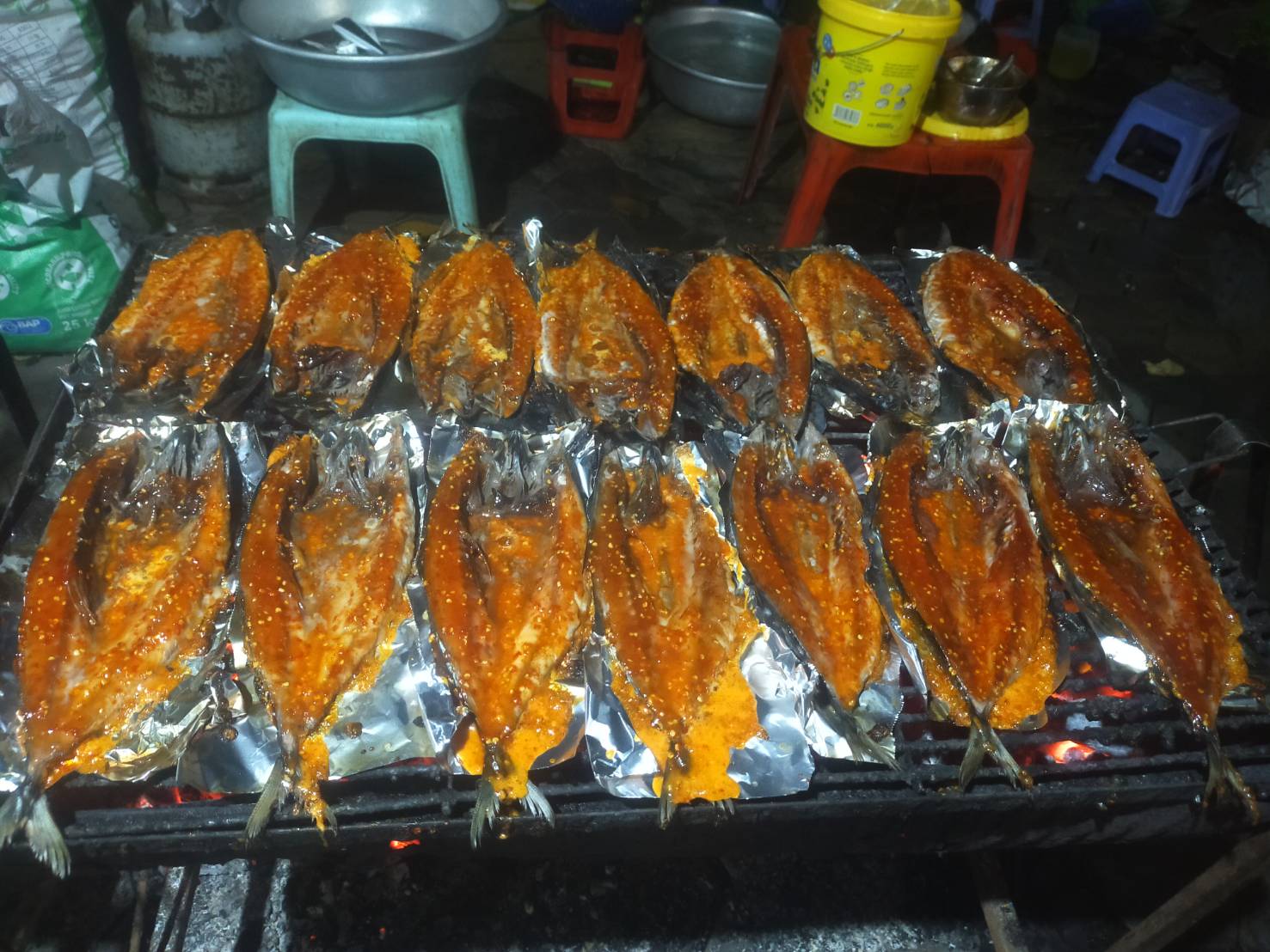 屋台をお勧めいたします。